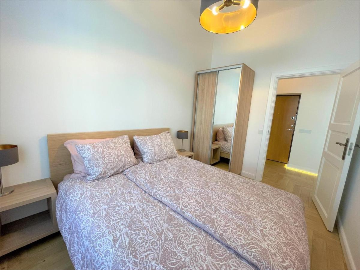 Picturesque Old Town Apartment With Charming Balcony Kaunas Kültér fotó